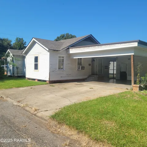 $950 | 304 West Tennis Street, Opelousas, LA 70570