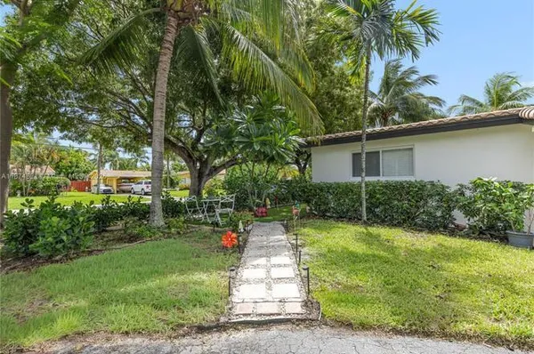 $6,000 | 1116 Southeast 13th Court, Deerfield Beach, FL 33441