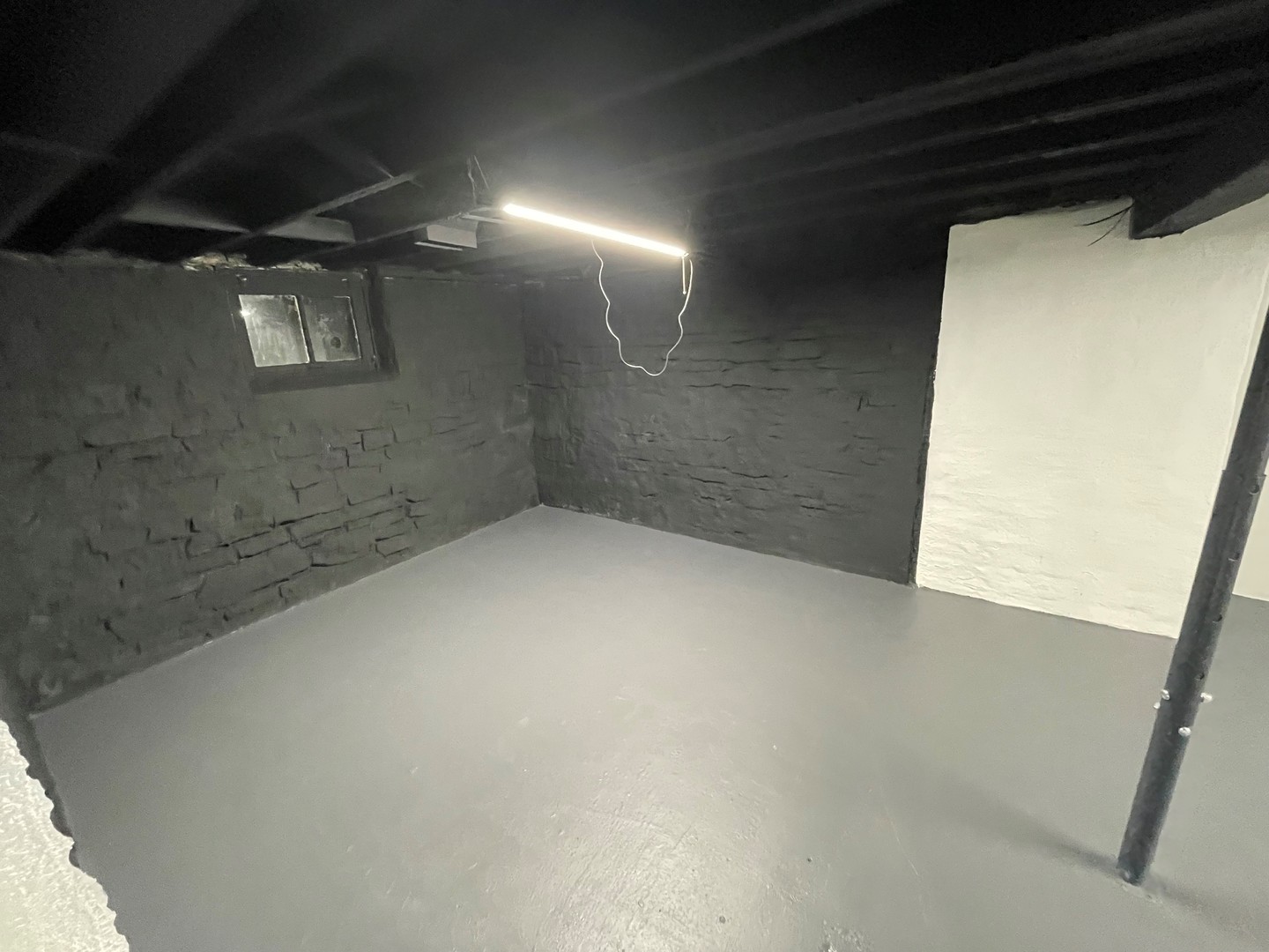 394 West Hawkins Street Kankakee, IL 60901 - Photo 25 of 26 a view of empty room