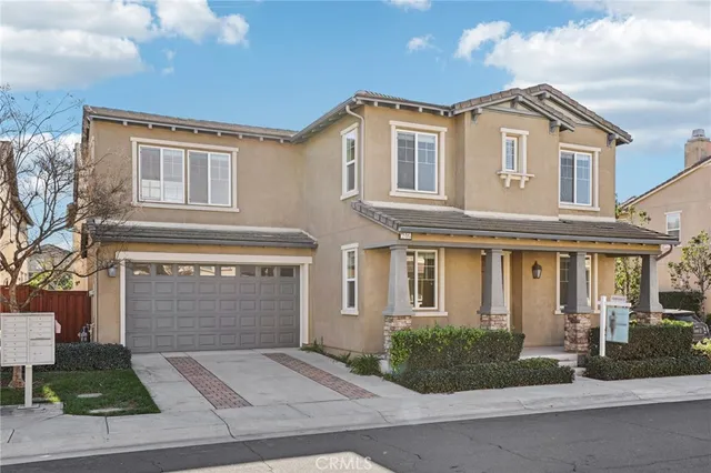 $1,150,000 | 246 West Pebble Creek Lane, Orange, CA 92865