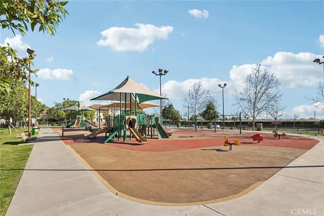 a view of a basketball court