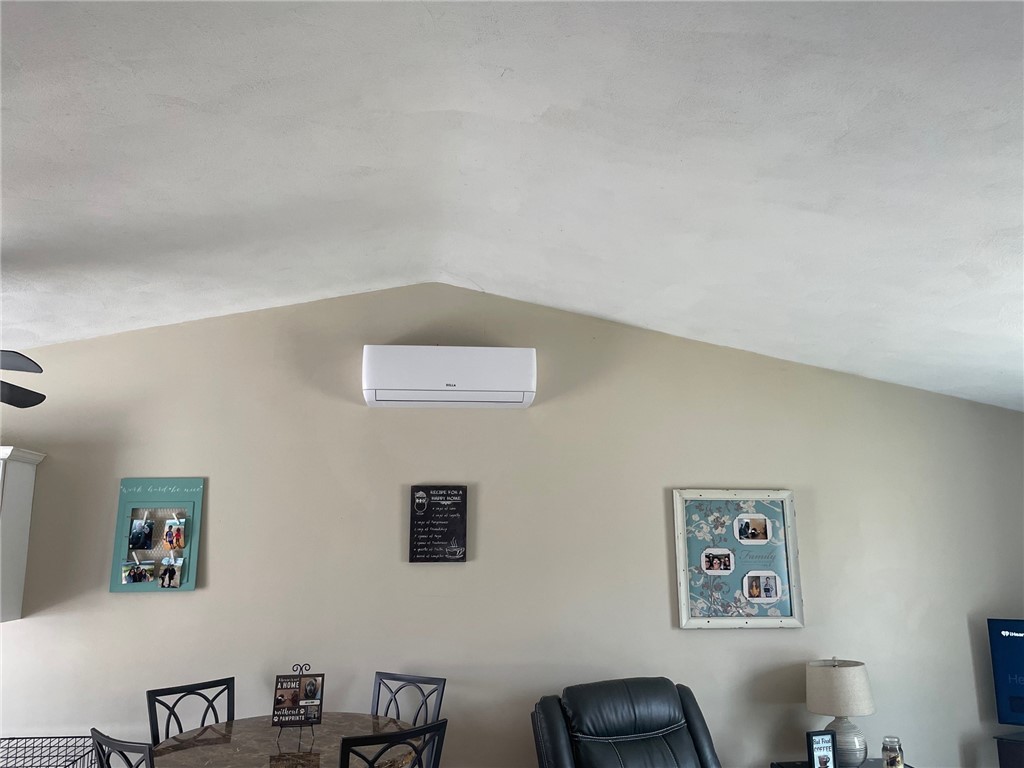 110 Holmes Road Warwick, RI 02888 - Photo 9 of 12 Gallery Image 9
