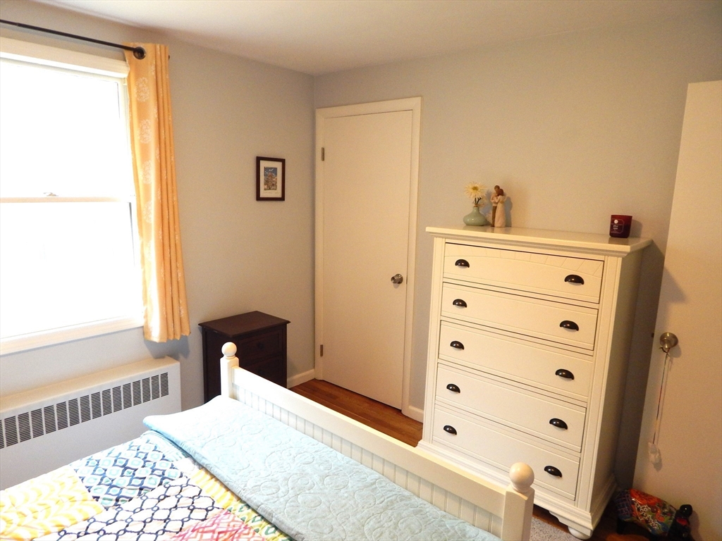 41 Hingham Road Grafton, MA 01536 - Photo 14 of 22 Gallery Image 14