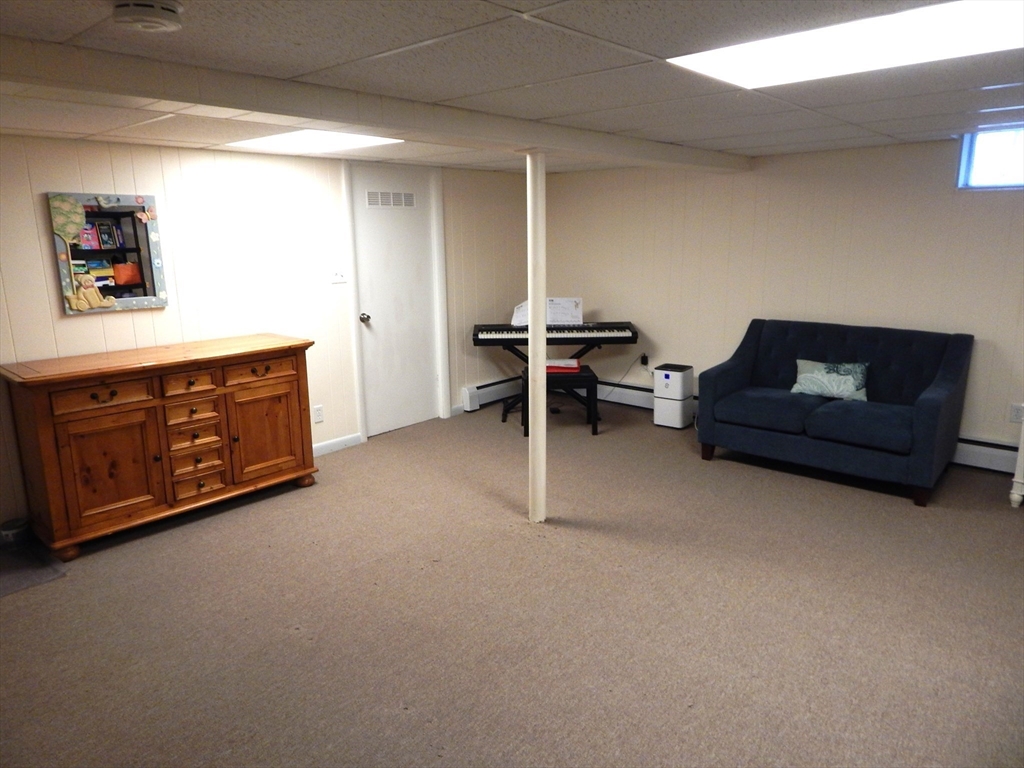41 Hingham Road Grafton, MA 01536 - Photo 16 of 22 Gallery Image 16