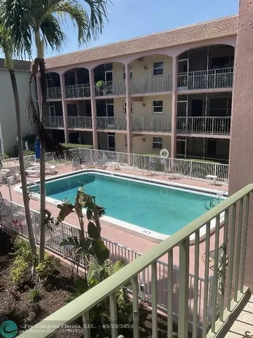 $175,000 | 100 Southeast 6th Avenue, Unit 206, Pompano Beach, FL 33060