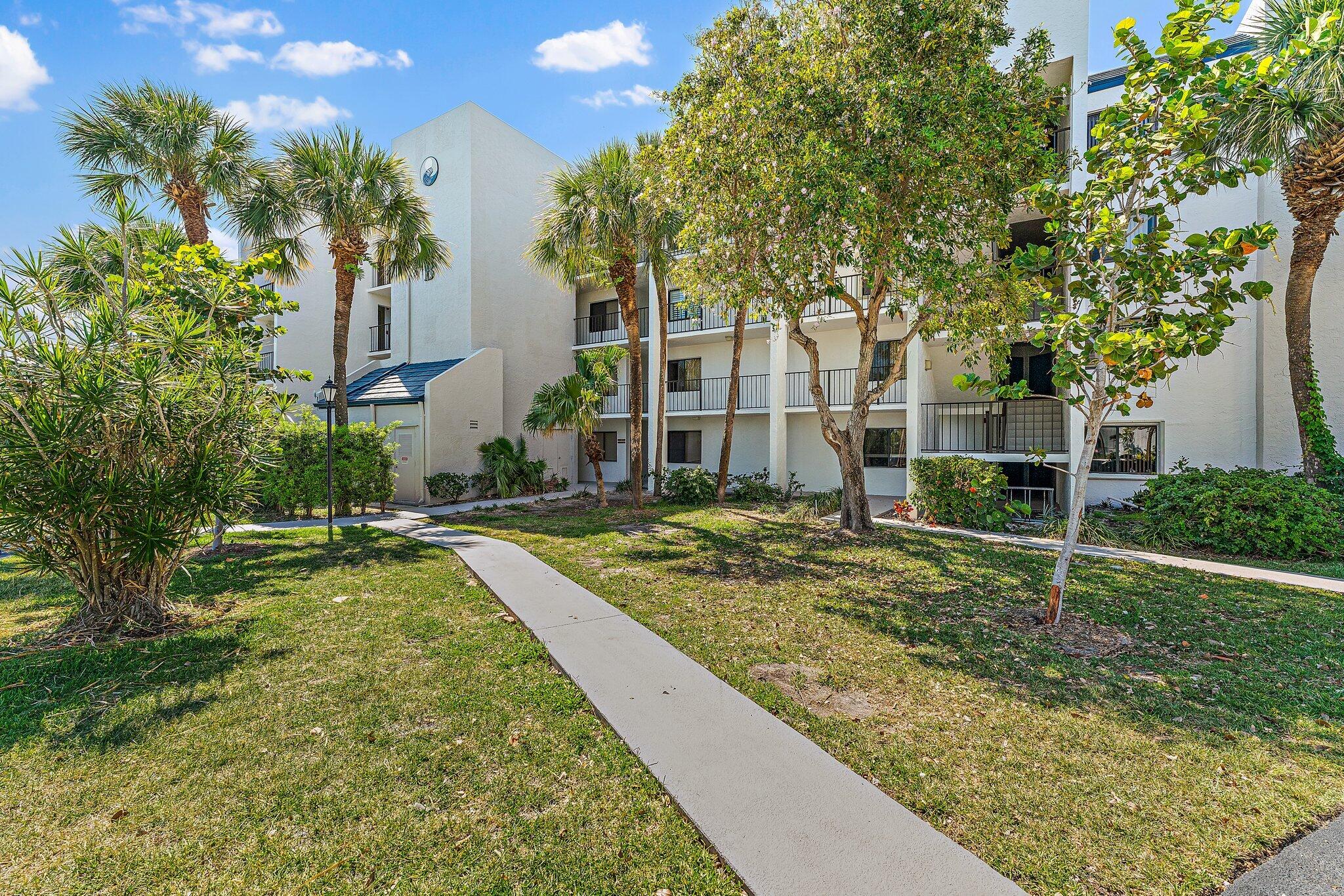 1605 Highway 1, Unit B406 Jupiter, FL 33477 - Photo 2 of 33 001-1605US1NB206-Jupiter-FL-SMALL