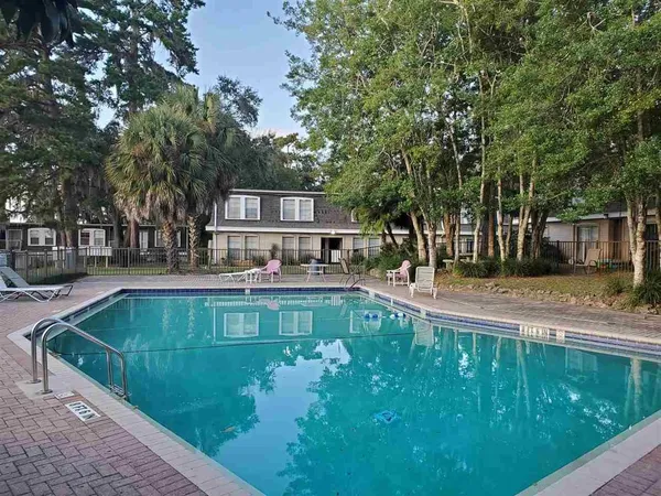 $84,900 | 2020 Continental Avenue, Unit 105, Tallahassee, FL 32304