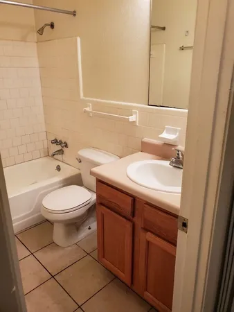 $84,900 | 2020 Continental Avenue, Unit 105, Tallahassee, FL 32304