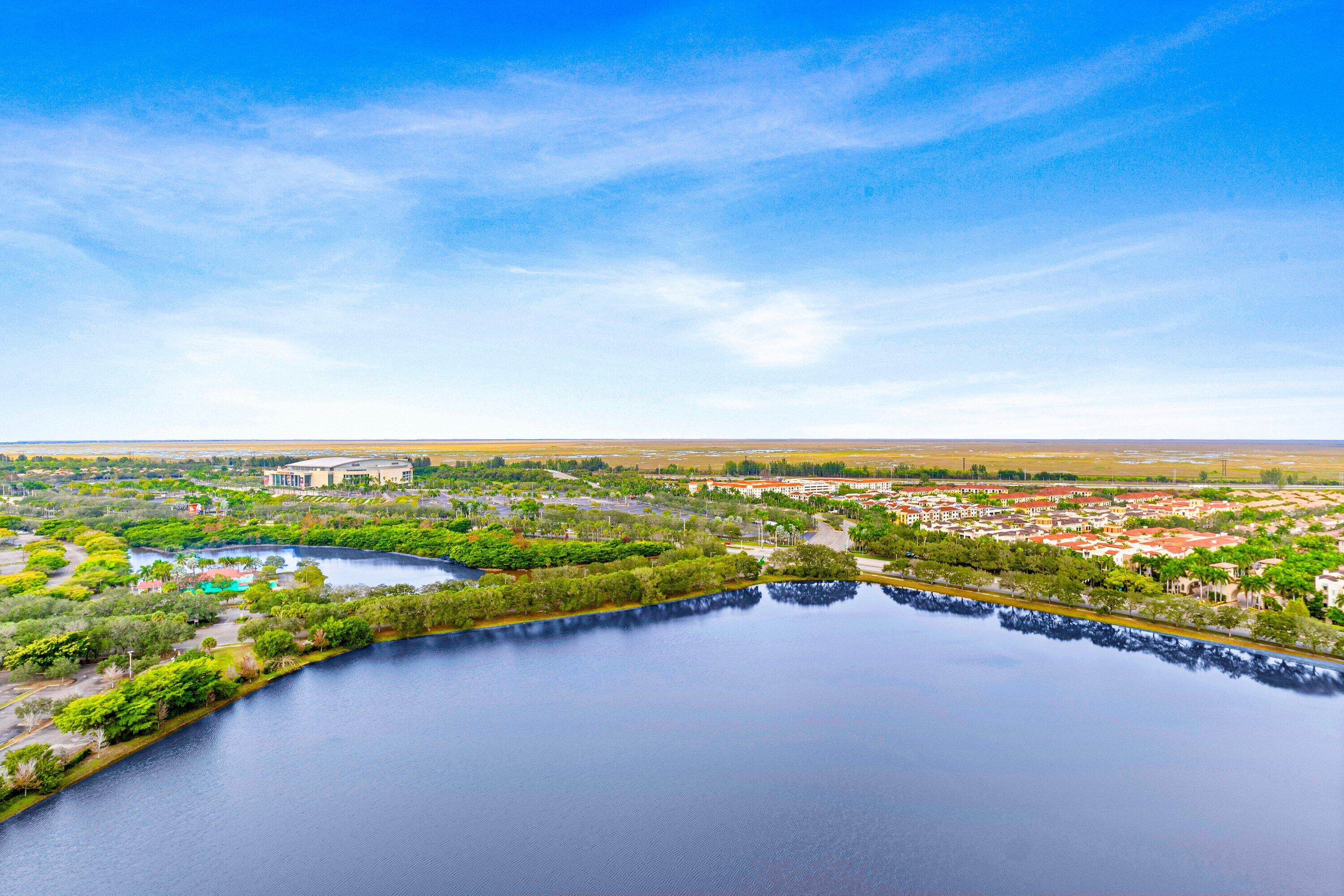 2641 North Flamingo Road, Unit 2701N Sunrise, FL 33323 - Photo 24 of 38 a view of an ocean and city