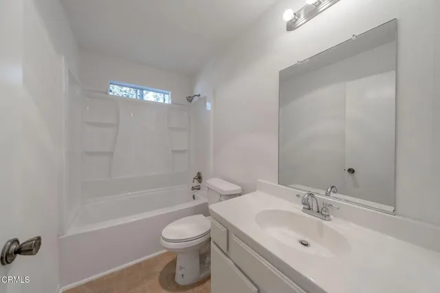 $439,000 | 2713 Antonio Drive, Unit 312, Camarillo, CA 93010