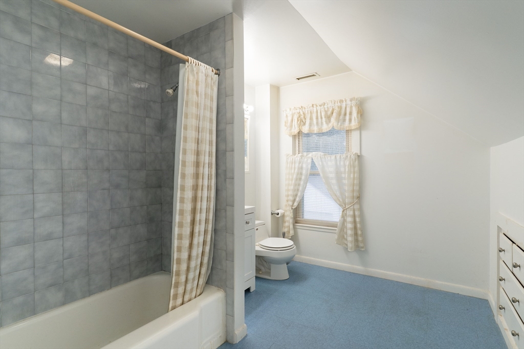 6 Maynard Street Webster, MA 01570 - Photo 30 of 39 Gallery Image 30