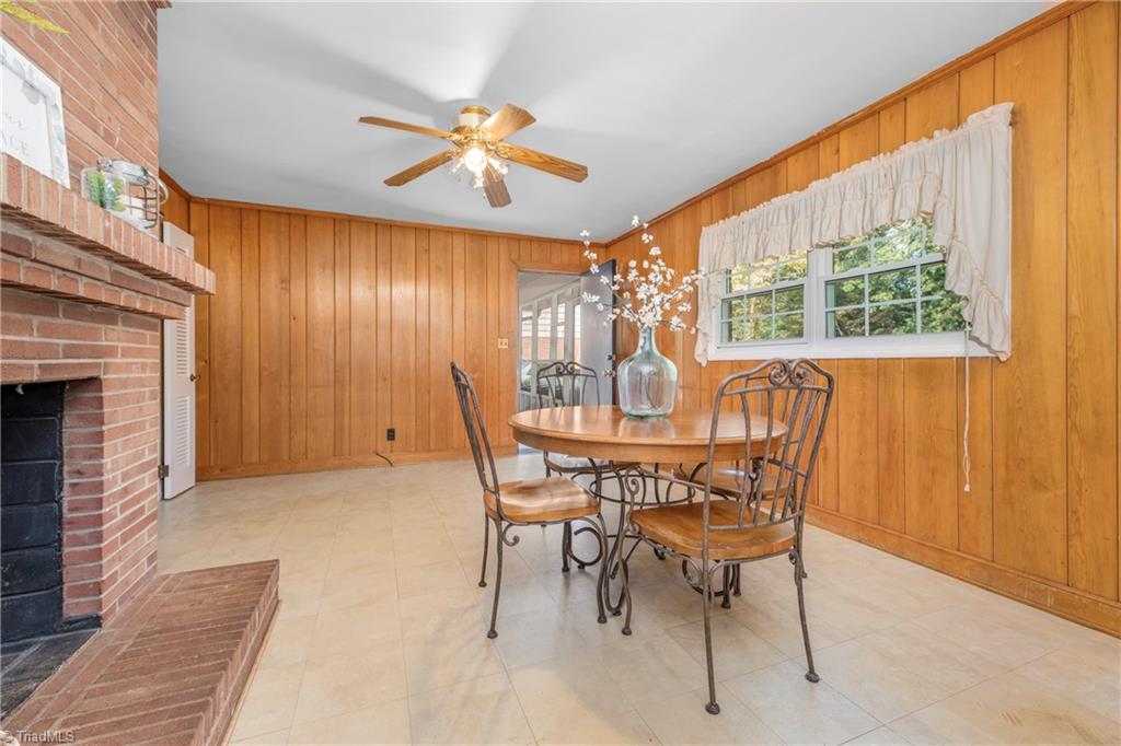 1415 Berwick Road Southwest Winston-Salem, NC 27103 - Photo 13 of 40