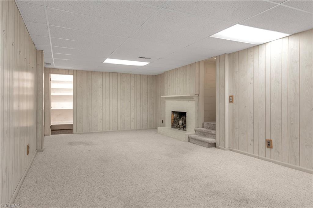 1415 Berwick Road Southwest Winston-Salem, NC 27103 - Photo 27 of 40