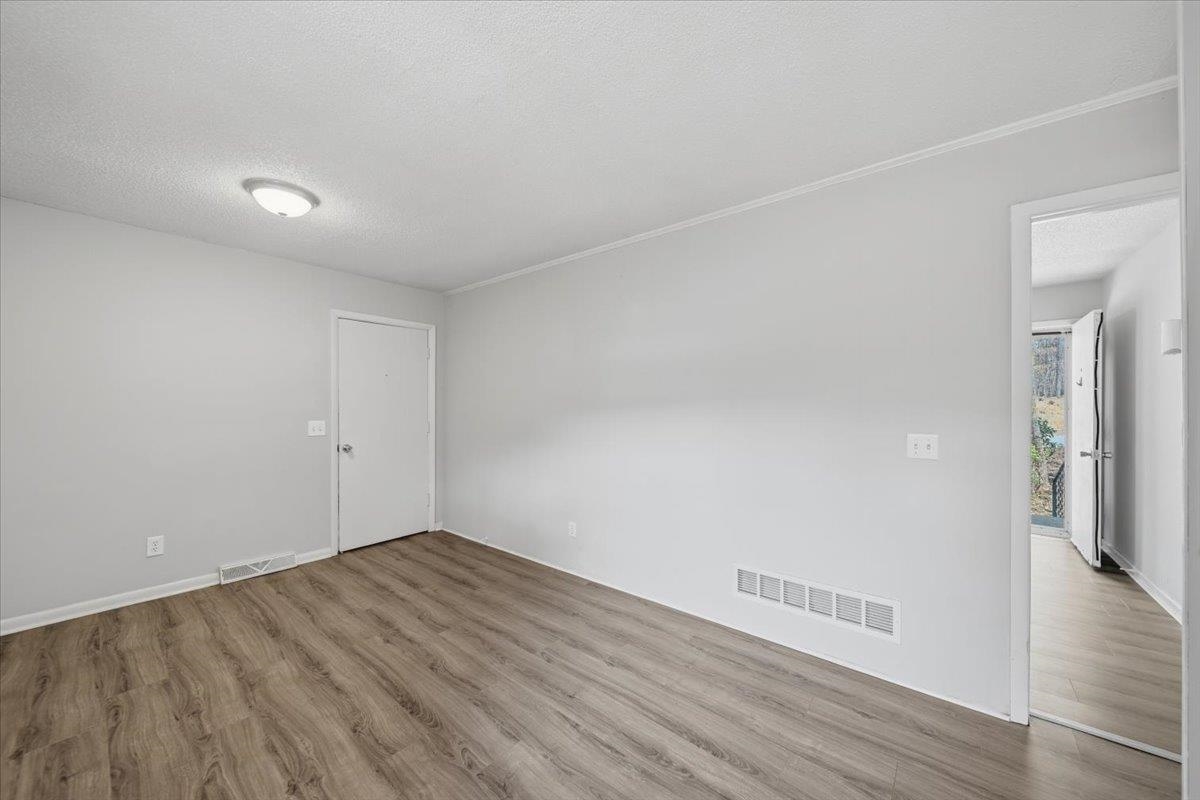 102 Abrams Street Union, SC 29379 - Photo 11 of 30 Dining Room
