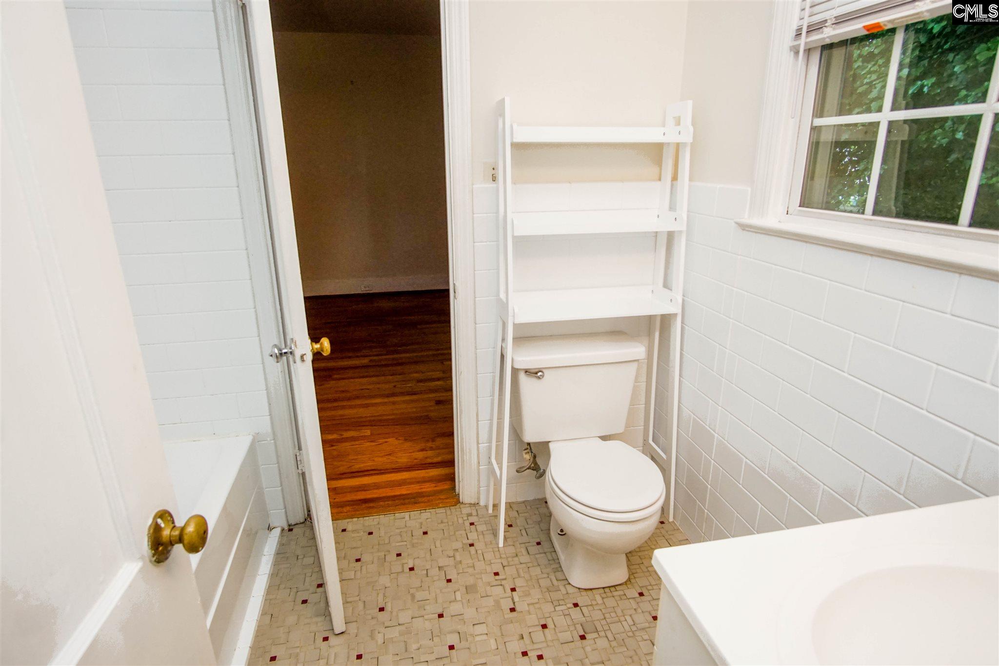4126 Cassina Road Columbia, SC 29205 - Photo 6 of 10