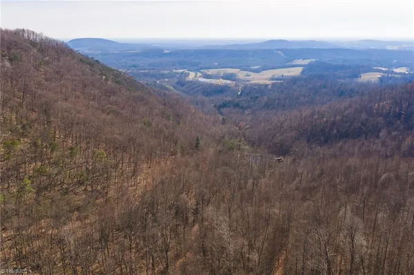 $279,000 | 1535 10 Acre Rock Court, Taylorsville, NC 28681