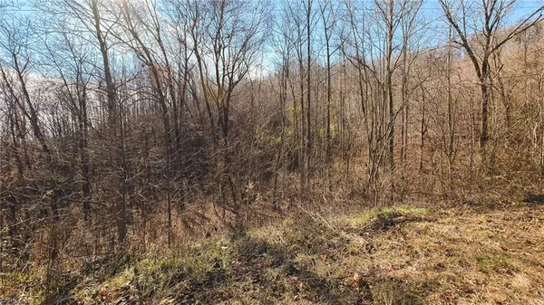 $279,000 | 1535 10 Acre Rock Court, Taylorsville, NC 28681