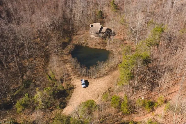 $279,000 | 1535 10 Acre Rock Court, Taylorsville, NC 28681