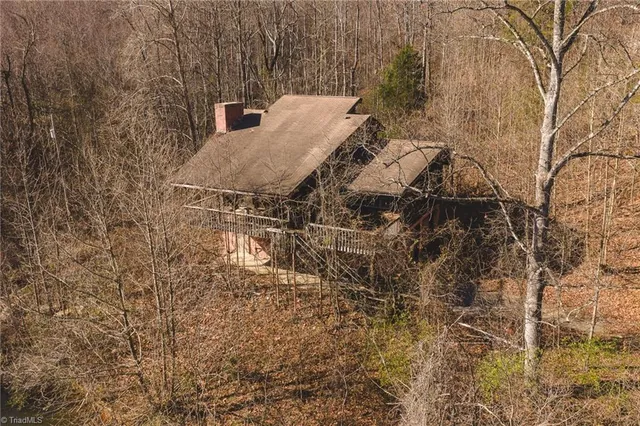 $279,000 | 1535 10 Acre Rock Court, Taylorsville, NC 28681