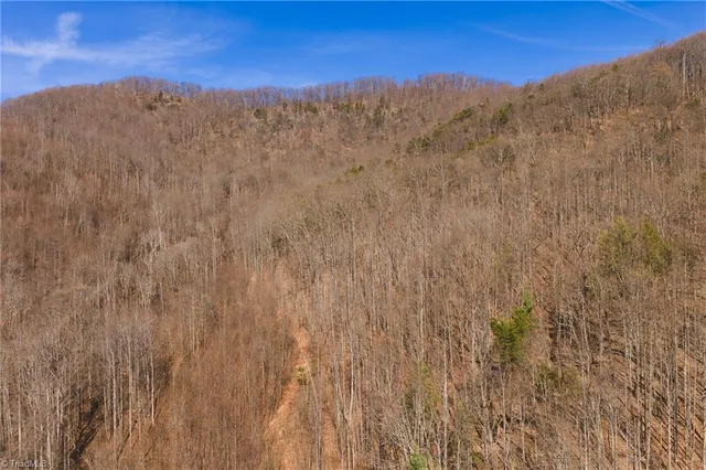 $279,000 | 1535 10 Acre Rock Court, Taylorsville, NC 28681