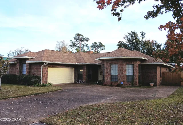 $425,000 | 2707 Pembroke Lane, Panama City, FL 32405