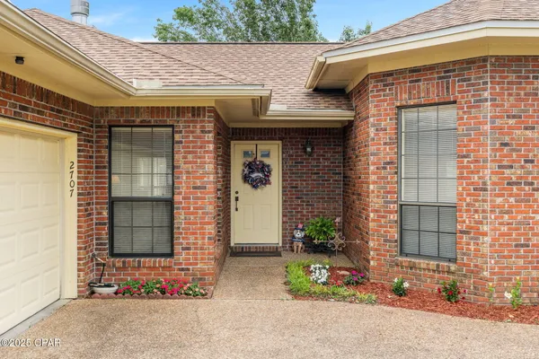 $425,000 | 2707 Pembroke Lane, Panama City, FL 32405