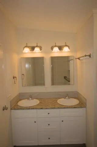 $1,745 | 4813 Brook Creek Cove, Austin, TX 78744