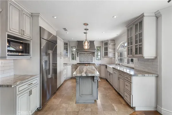 $2,195,000 | 29665 Meadowmist Way, Agoura Hills, CA 91301