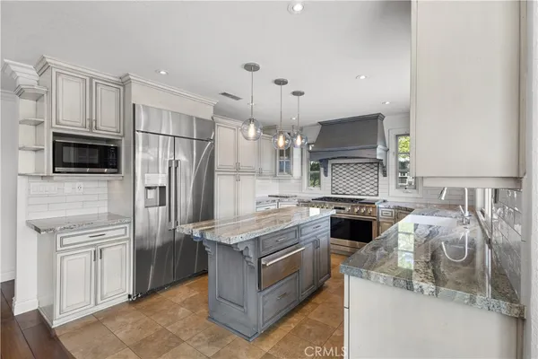 $2,195,000 | 29665 Meadowmist Way, Agoura Hills, CA 91301