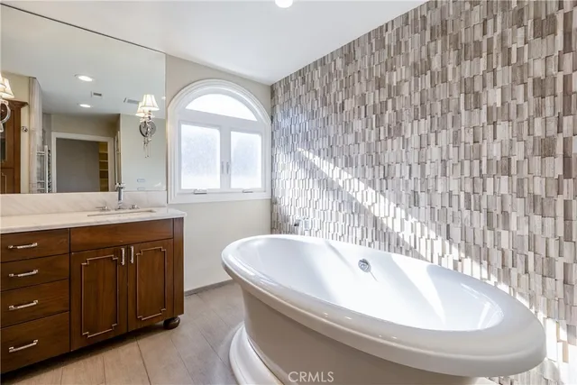 $2,299,000 | 29665 Meadowmist Way, Agoura Hills, CA 91301