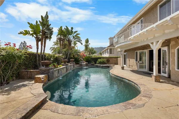 $2,195,000 | 29665 Meadowmist Way, Agoura Hills, CA 91301