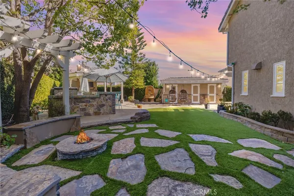 $2,249,000 | 29665 Meadowmist Way, Agoura Hills, CA 91301