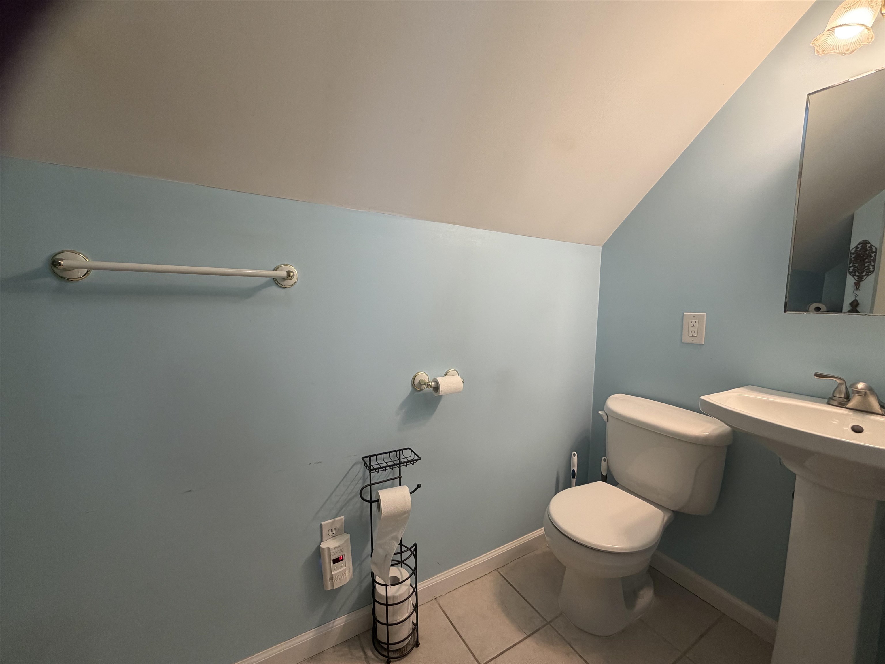 94 Porter Road Plainfield, NH 03781 - Photo 8 of 32