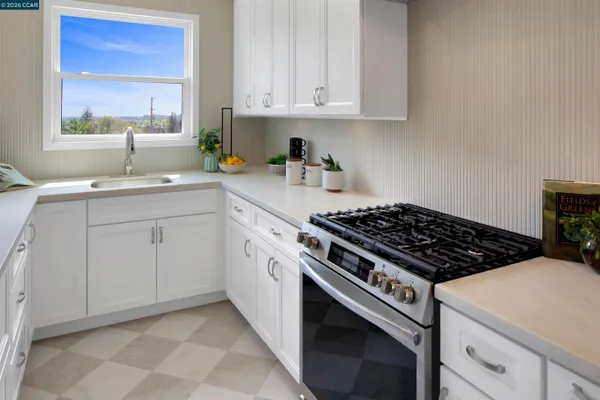 $875,950 | 4835 Kathleen Avenue, Castro Valley, CA 94546