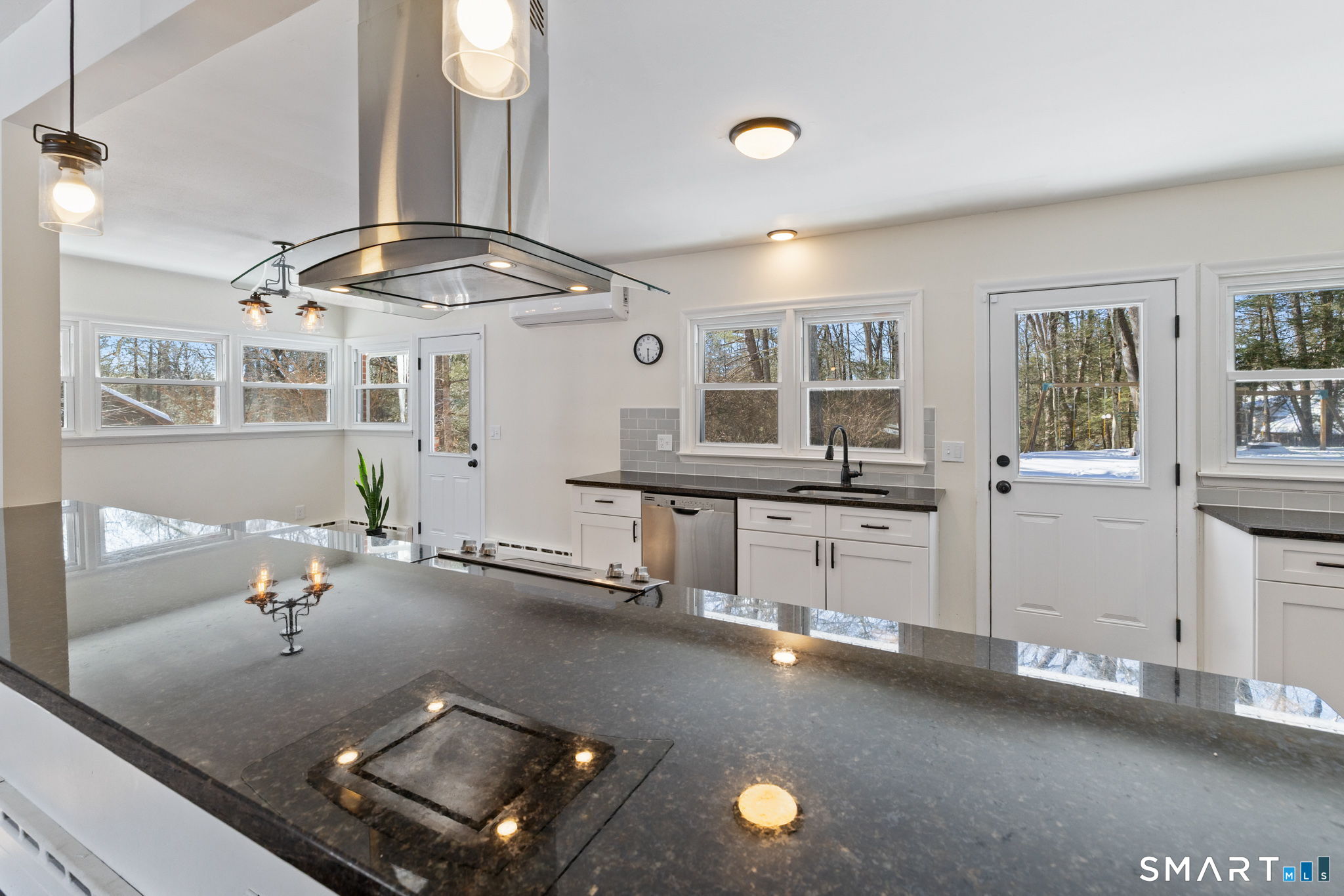 26 Forest Lane Canton, CT 06019 - Photo 6 of 40