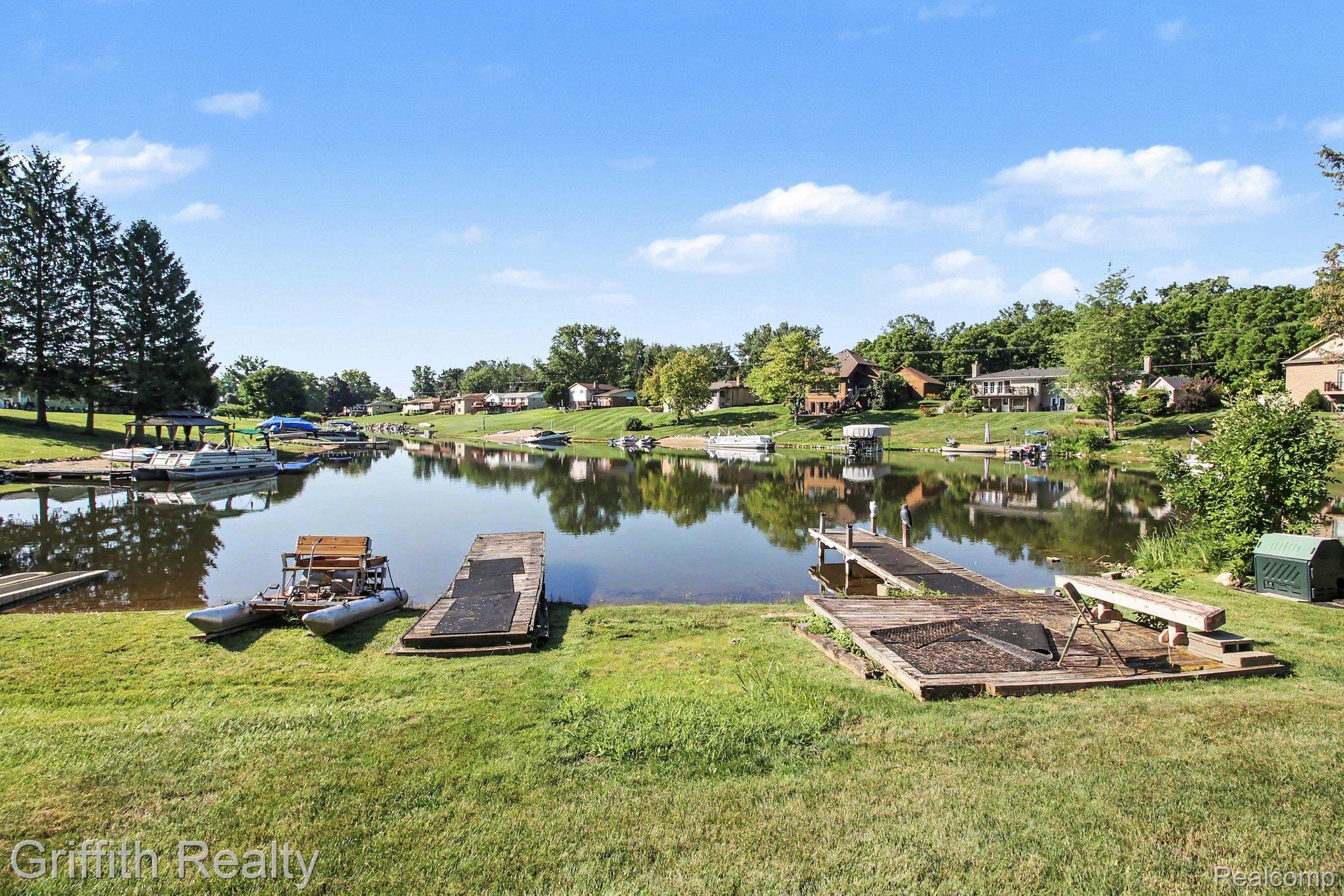 578 East Coon Lake Road Howell, MI 48843 - Photo 4 of 28 028_file_5747.jpg