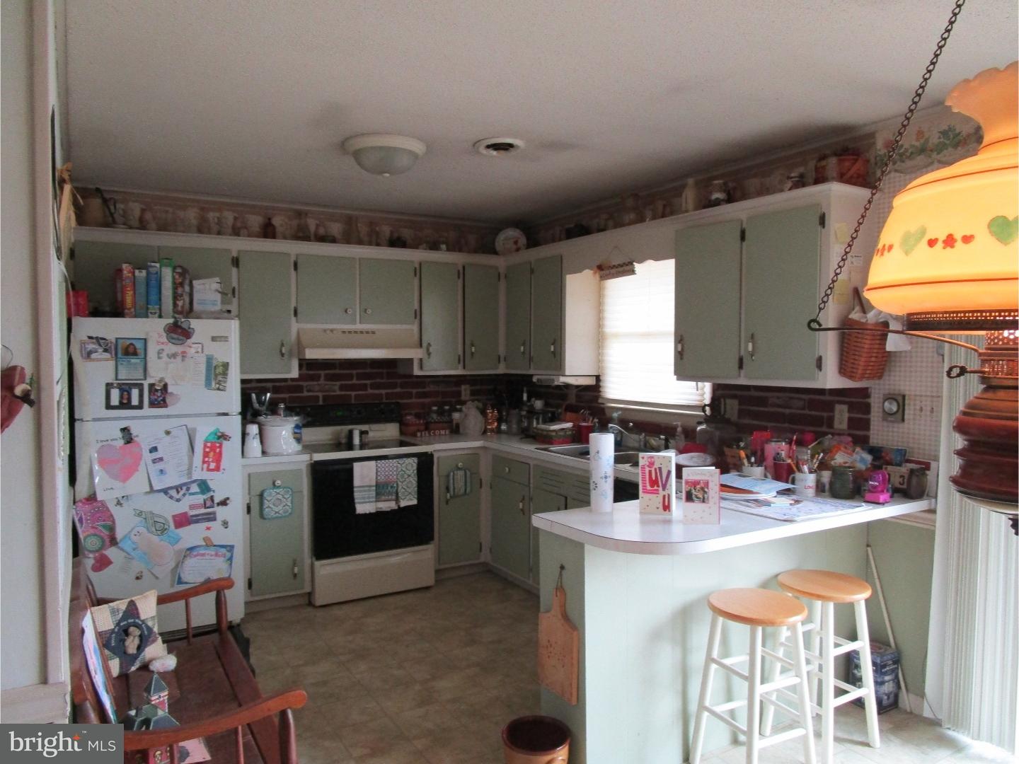 1682 Turkey Point Road Felton, DE 19943 - Photo 9 of 25 Kitchen