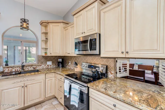 $8,000 | 5729 East Anderson Drive, Scottsdale, AZ 85254