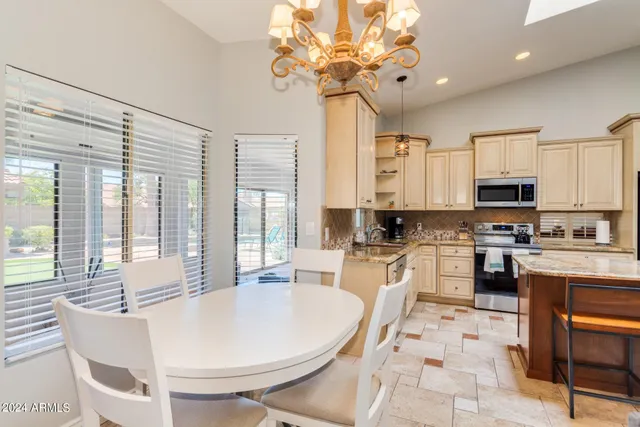 $8,000 | 5729 East Anderson Drive, Scottsdale, AZ 85254