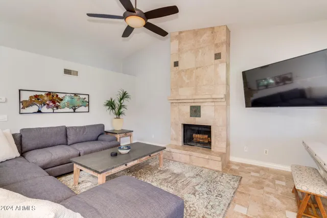 $8,000 | 5729 East Anderson Drive, Scottsdale, AZ 85254