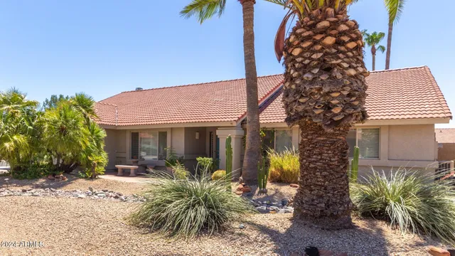 $8,000 | 5729 East Anderson Drive, Scottsdale, AZ 85254