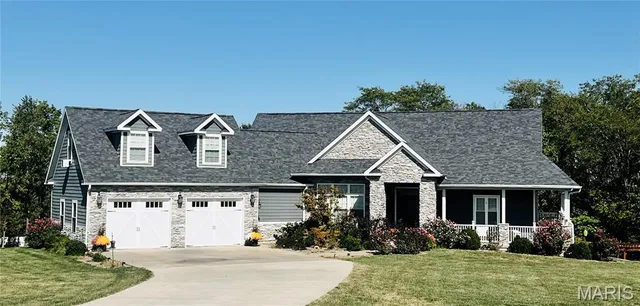 $824,900 | 53 Lela Lane, Hannibal, MO 63401