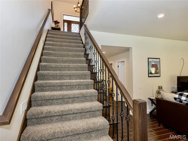 $824,900 | 53 Lela Lane, Hannibal, MO 63401