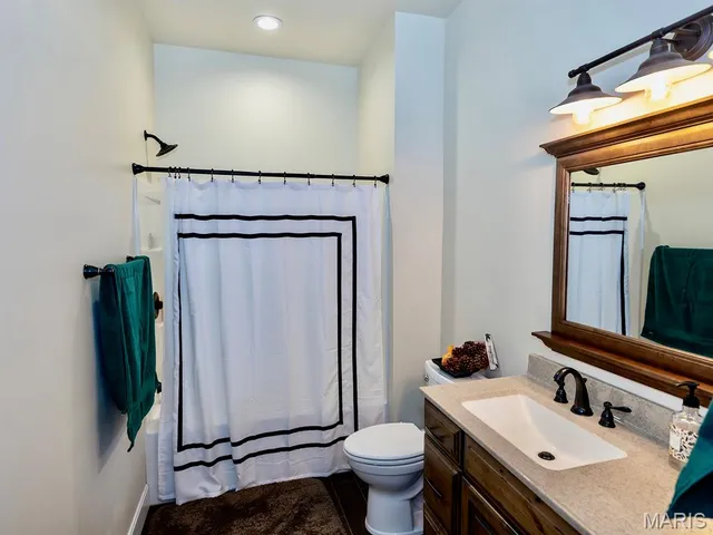 $824,900 | 53 Lela Lane, Hannibal, MO 63401