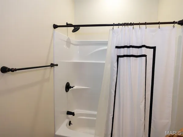 $799,000 | 53 Lela Lane, Hannibal, MO 63401