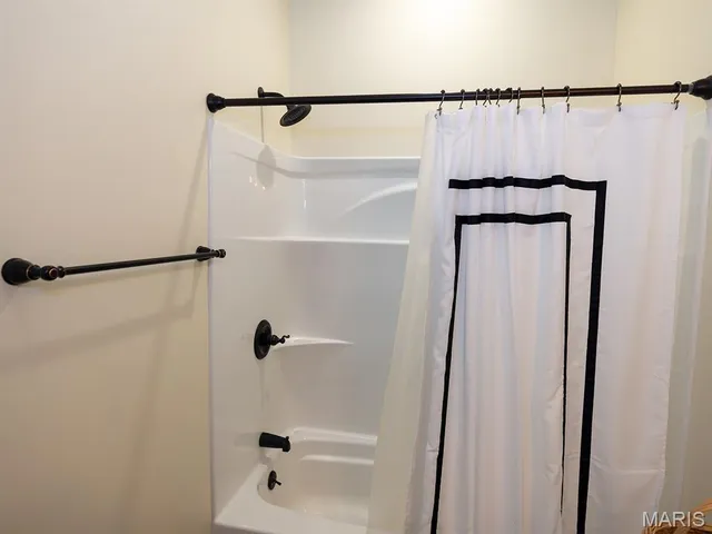 $824,900 | 53 Lela Lane, Hannibal, MO 63401