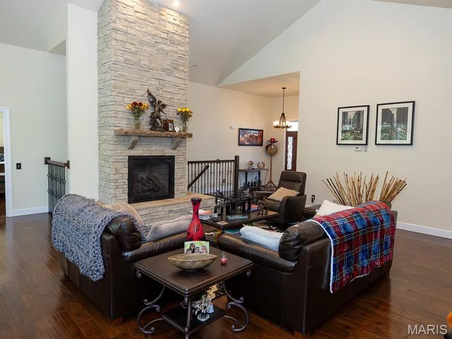 $824,900 | 53 Lela Lane, Hannibal, MO 63401