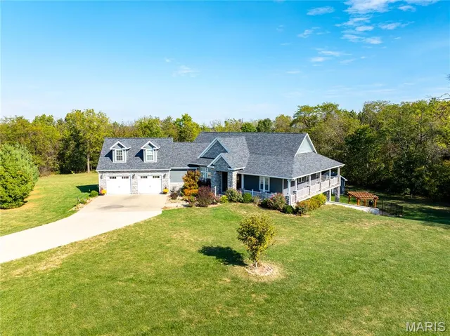 $824,900 | 53 Lela Lane, Hannibal, MO 63401