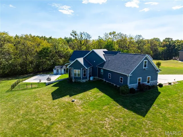 $824,900 | 53 Lela Lane, Hannibal, MO 63401