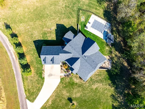 $799,000 | 53 Lela Lane, Hannibal, MO 63401